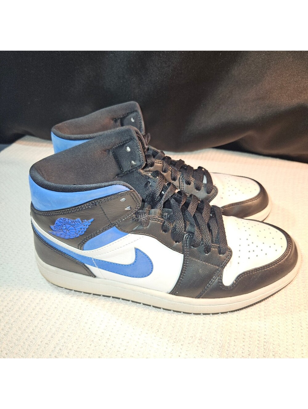 Jordan 1 Mid Men's 9.5 White Black Game Royal Athletic Sneaker